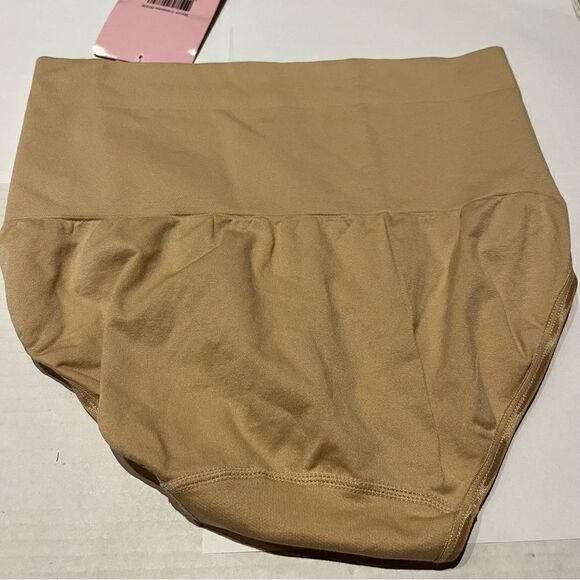 Under Where? Shape Wear Briefs Nude 2X - Picture 2 of 7